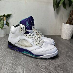 This is a mint one Jordan 3 wore by da baby himself outta Charlotte nc Jordan | Shoes | This Is A Mint One Jordan 3 Wore By Da Baby  main image 3